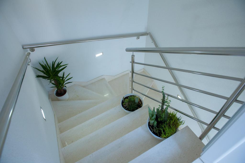Penthouse Filka Mimice